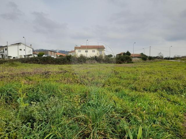 Terreno à venda em Felgueiras