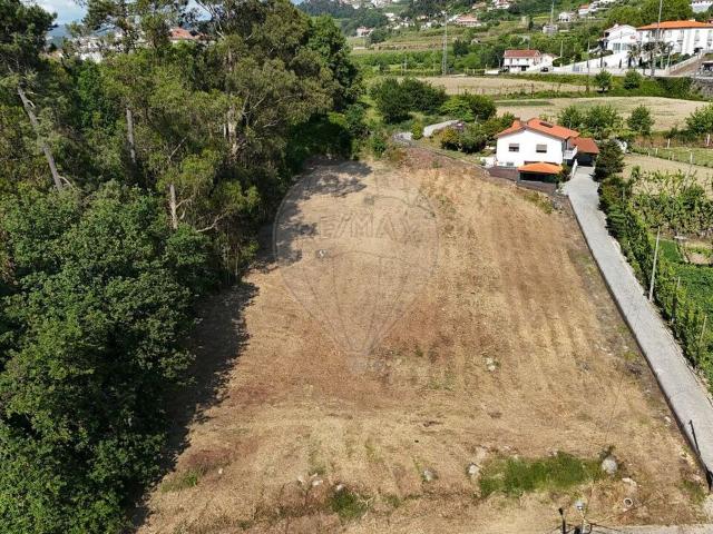Terreno à venda em Felgueiras