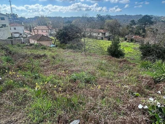 Terreno à venda em Oliveira de Azeméis