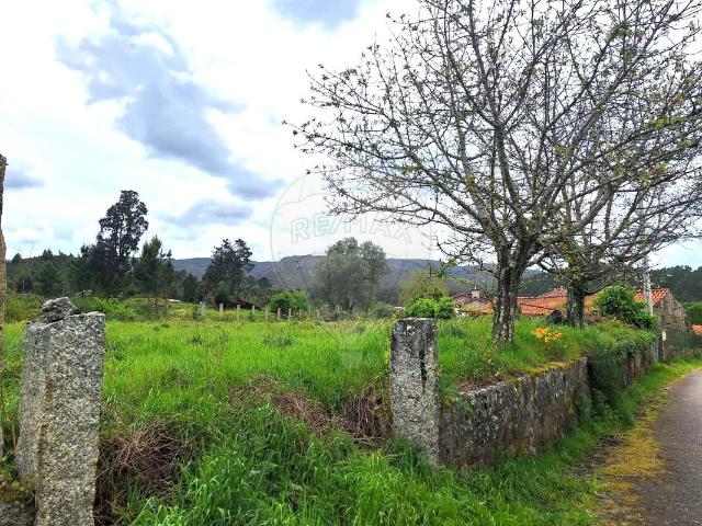 Terreno à venda em Monção