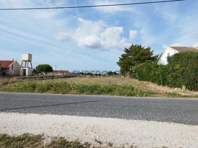 Terreno à venda em Santo Estevão, Foros de Almada!