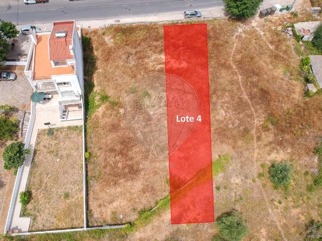 Terreno à venda em Santarém