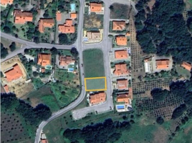 Terreno à venda em Seia