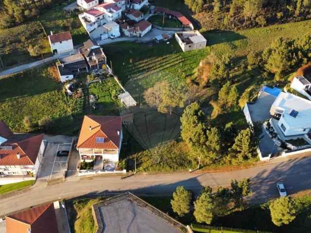 Terreno à venda em Sertã