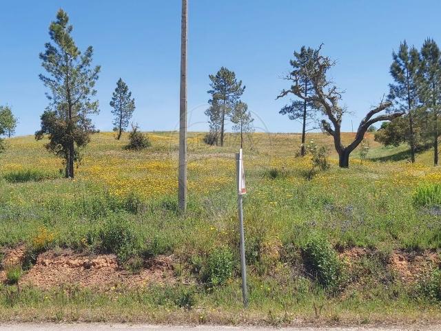 Terreno à venda em Silves