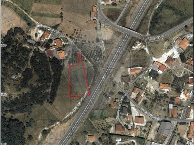 Terreno à venda em Porto de Mós