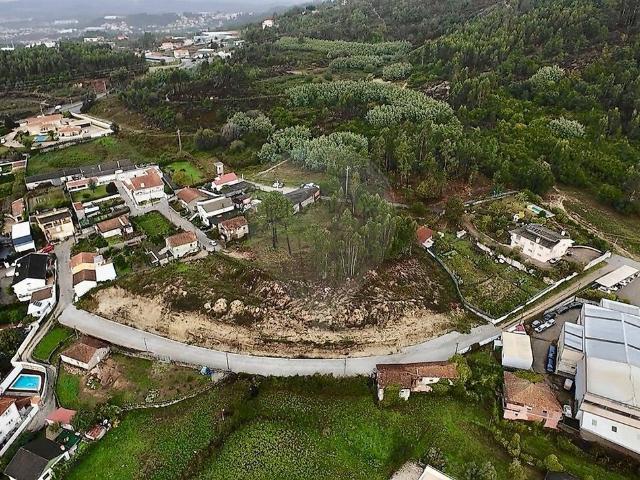 Terreno à venda em Paredes