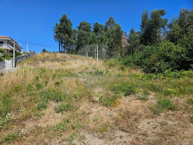 Terreno à venda em Penafiel