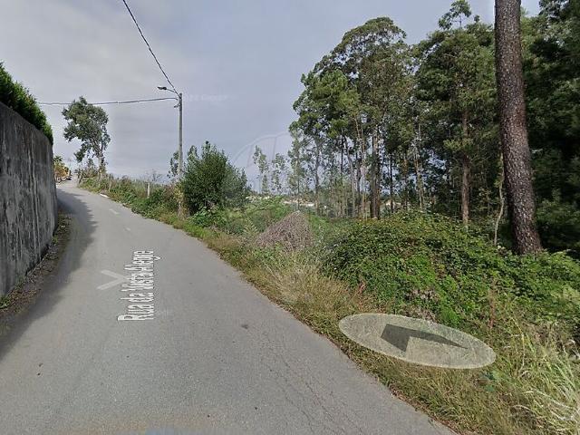 Terreno à venda em Vila Nova de Gaia