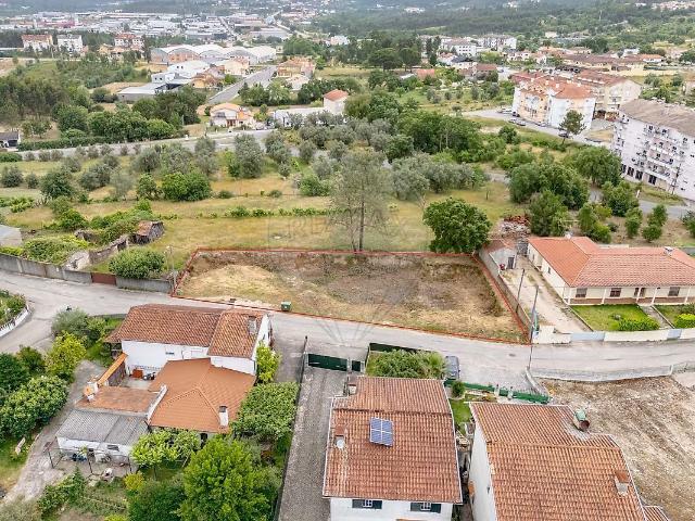 Terreno à venda em Vila Nova de Poiares