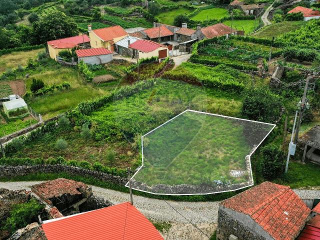 Terreno à venda em Vila Real