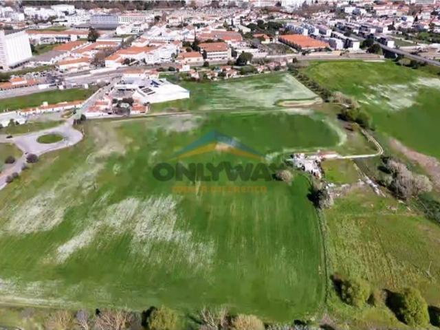 Terreno à venda Évora