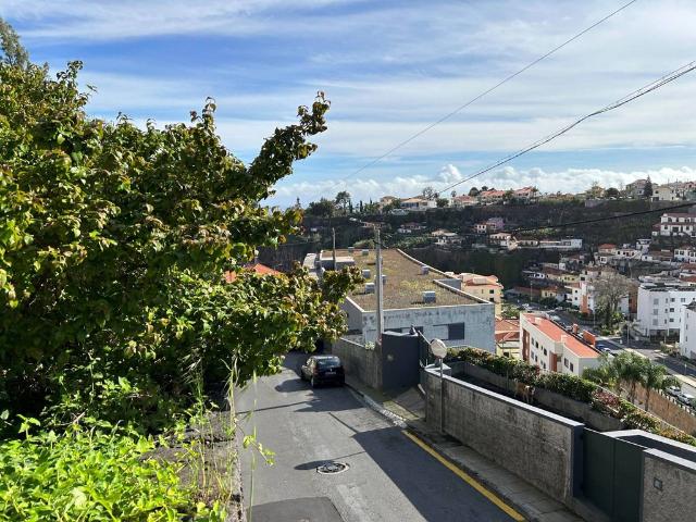 Terreno à venda Funchal, Portugal