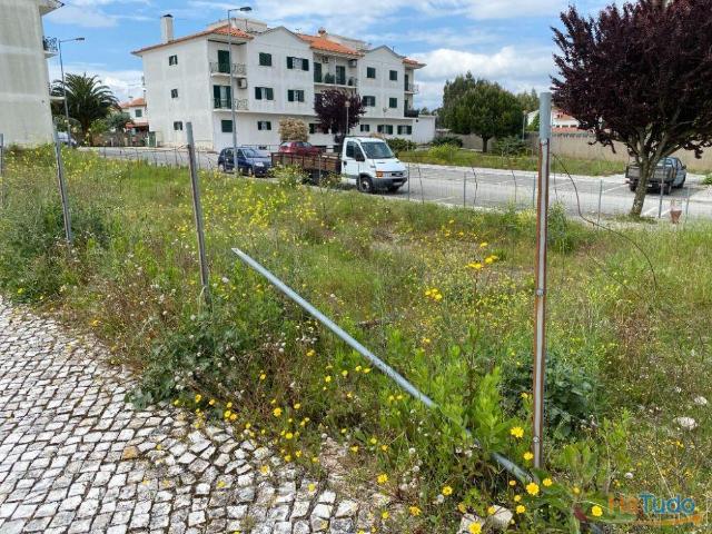 Terreno à venda no concelho de Ferreira do Zêzere, Santarém | 26083001230