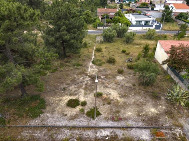 Terreno à venda no Casal do Sapo