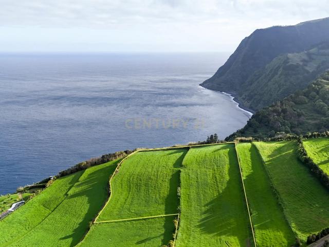 Terreno à Venda no Nordeste, Pedreira Ilha de São Miguel