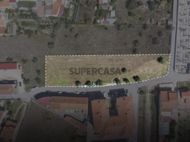 Terreno à venda na Granja do Ulmeiro
