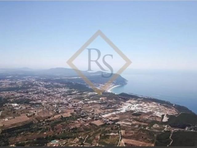 Terreno à venda Castelo, Setúbal
