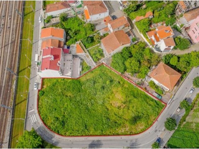 Terreno à venda Porto