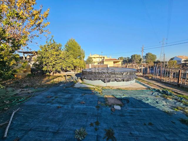 Terreno, Abrera