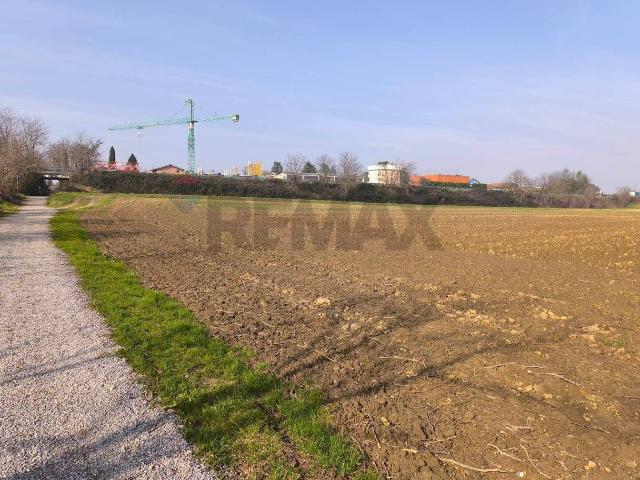 Terreno agricolo in vendita a Vimercate