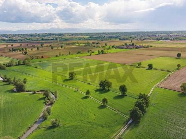 Terreno agricolo in vendita a Caravaggio