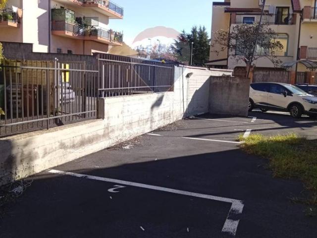 Terreno agricolo in vendita a Gravina Di Catania