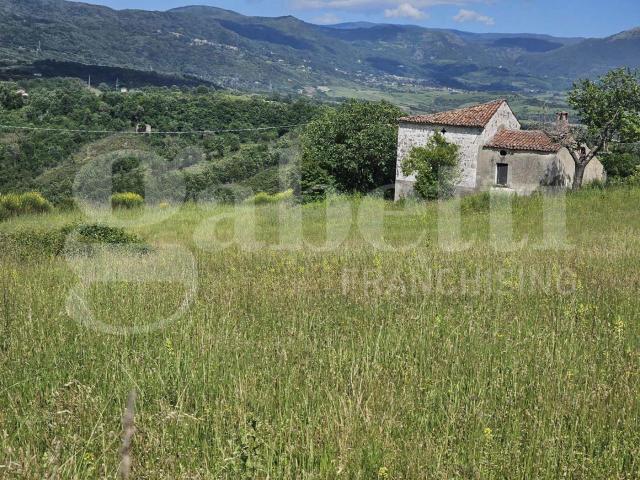 Terreno agricolo in vendita a Laino Borgo