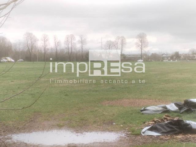Terreno agricolo in vendita a Paese
