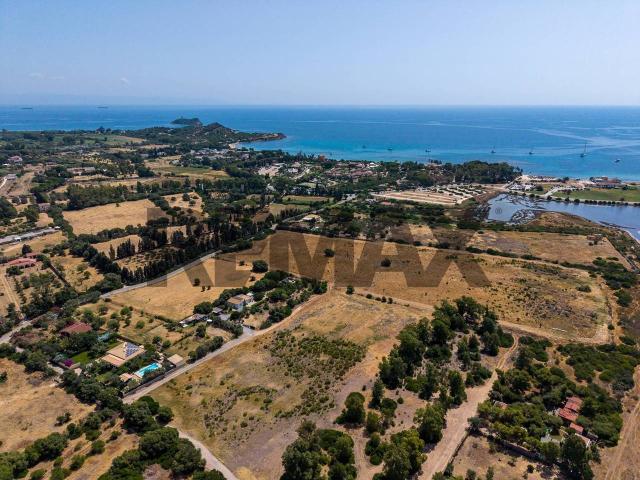 Terreno agricolo in vendita a Pula