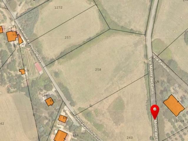 Terreno agricolo in vendita a Roma