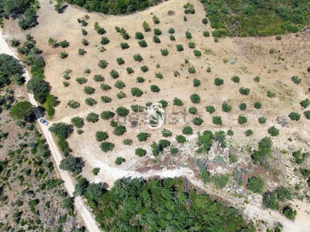Terreno, Além da Ribeira e Pedreira