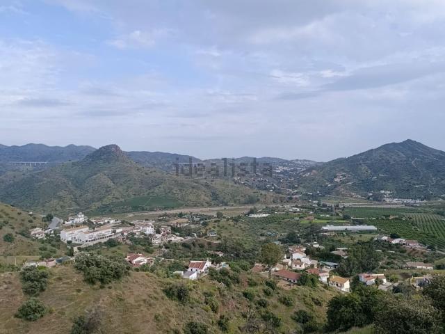 Terreno, Almogía