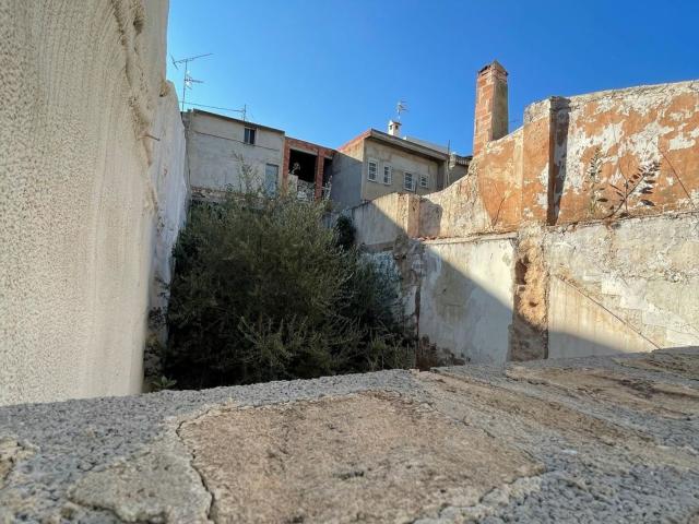 Terreno, Almenara
