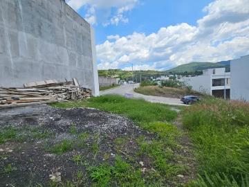 Terreno amplio en venta en Loma Alta Tres Marías, Morelia