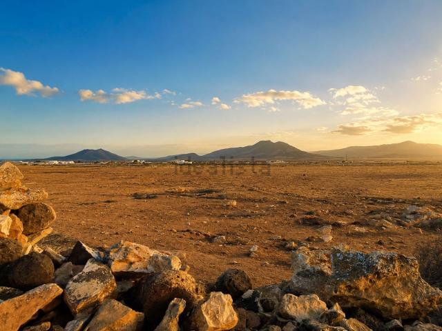 Terreno, Antigua