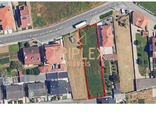 Terreno ao centro de Gueifães Moradia 4 frentes | 26074091374