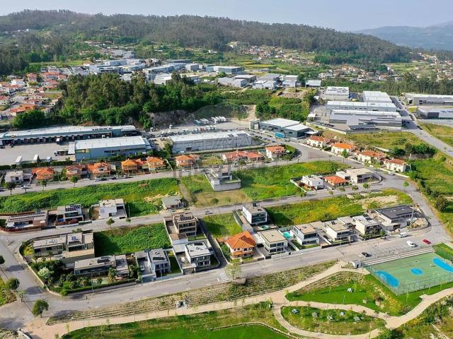 Terreno, Arões São Romão