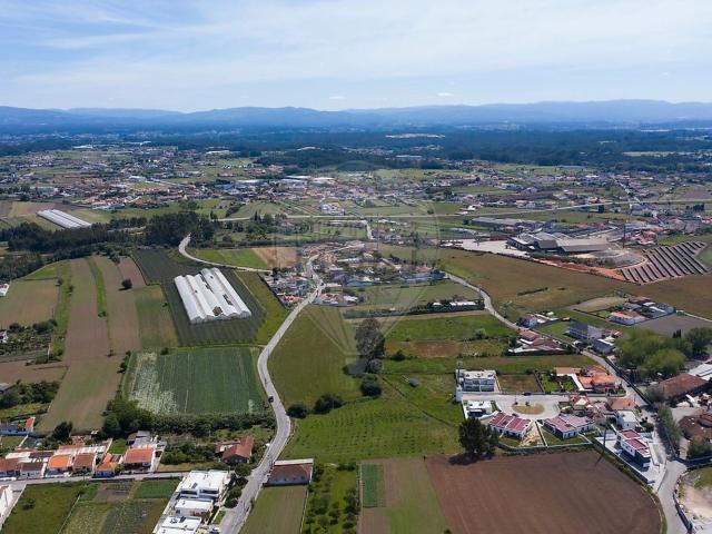 Terreno, Aradas