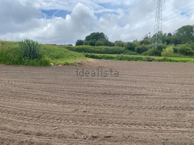 Terreno, Aradas