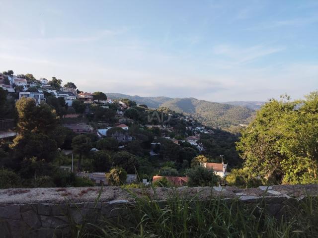Terreno, Argentona