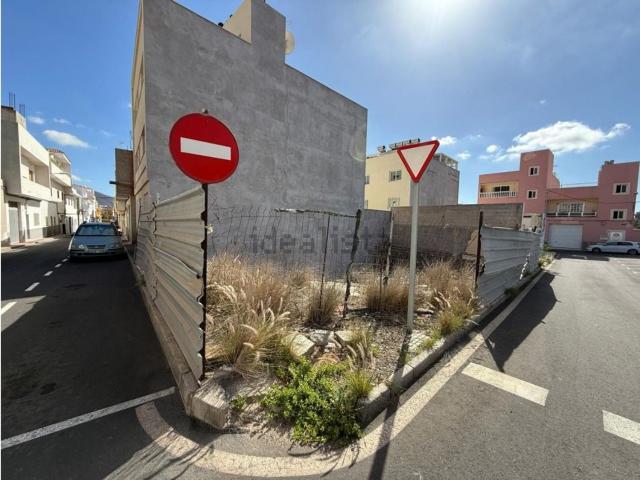 Terreno, Arona