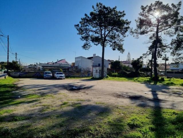 Terreno, Aroeira Norte, Charneca da Caparica e Sobreda