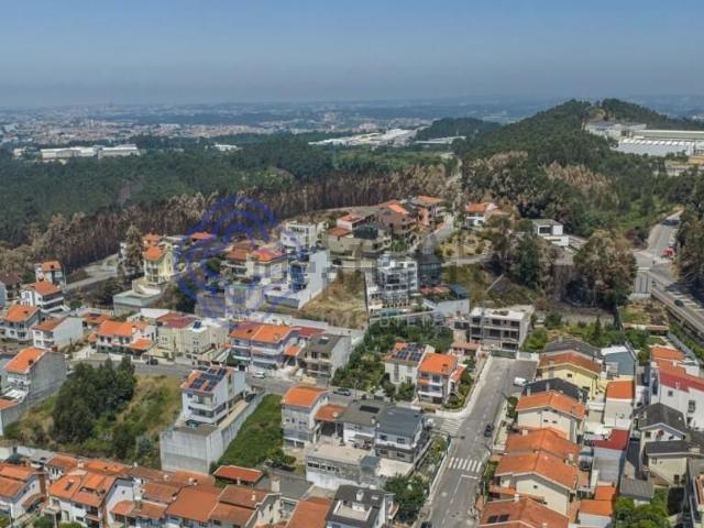 Terreno, Baguim do Monte