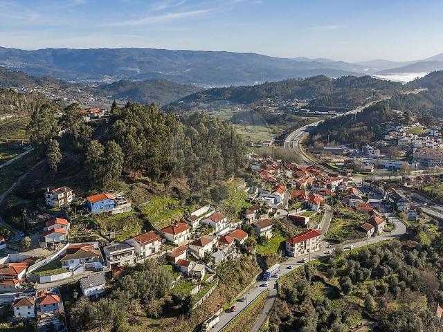 Terreno, Basto São Clemente