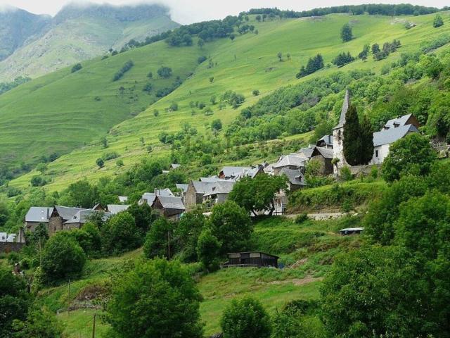 Terreno, Bausen