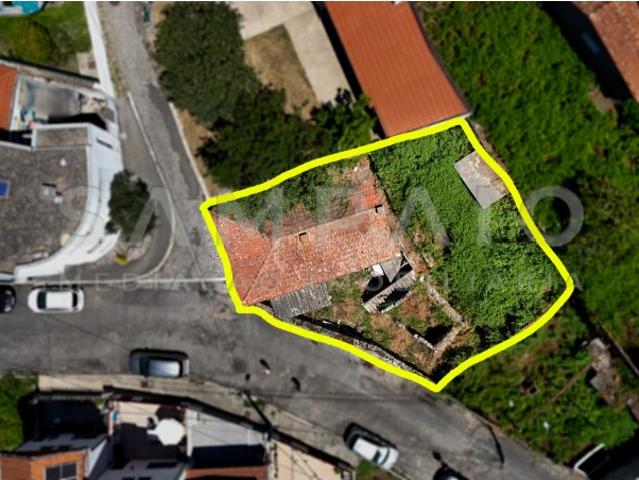Terreno c/ Projeto Aprovado Oliveira do Douro!