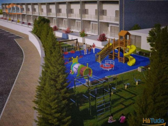 Terreno c/ projeto aprovado, para condomínio privado com construção de 20 Moradias em Valongo | 26053541042