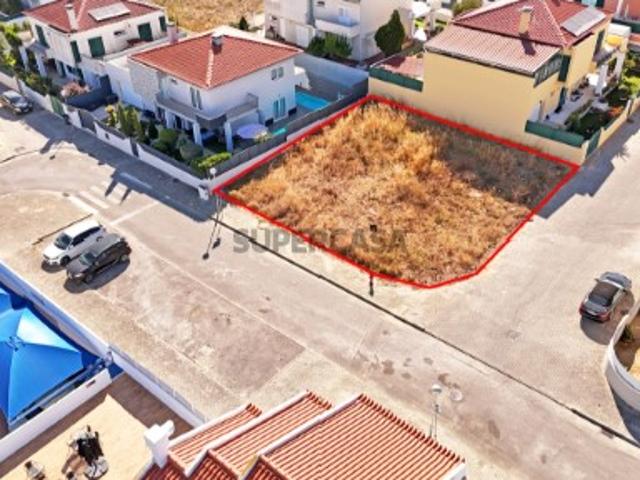 Terreno C/ Projecto Aprovado em Aldeia de Irmãos Azeitão