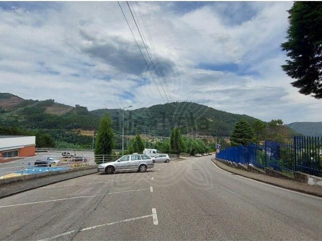 Terreno, Campanhã